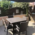 Holiday home Pavillon 3 Avec Veranda Et Climatisation. *