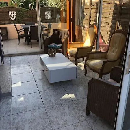 Ferienhaus Pavillon 3 Avec Veranda Et Climatisation. Sorède