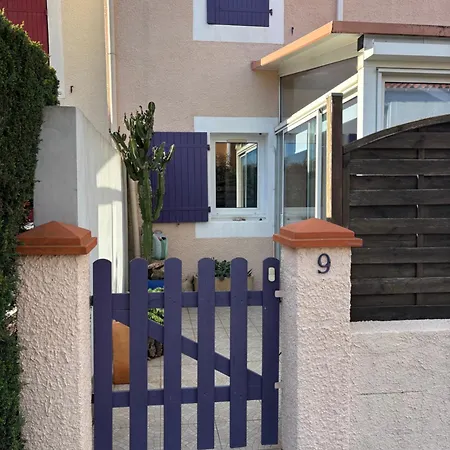 Pavillon 3 Avec Veranda Et Climatisation. Nyaraló *