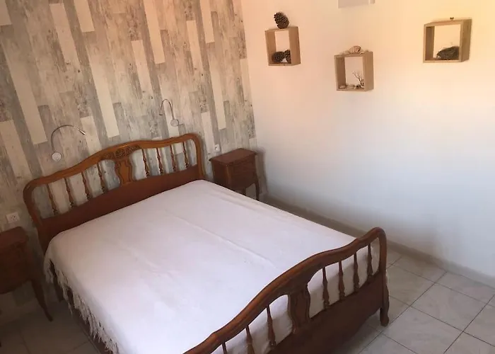 Casa de Férias Pavillon 3 Avec Veranda Et Climatisation. *